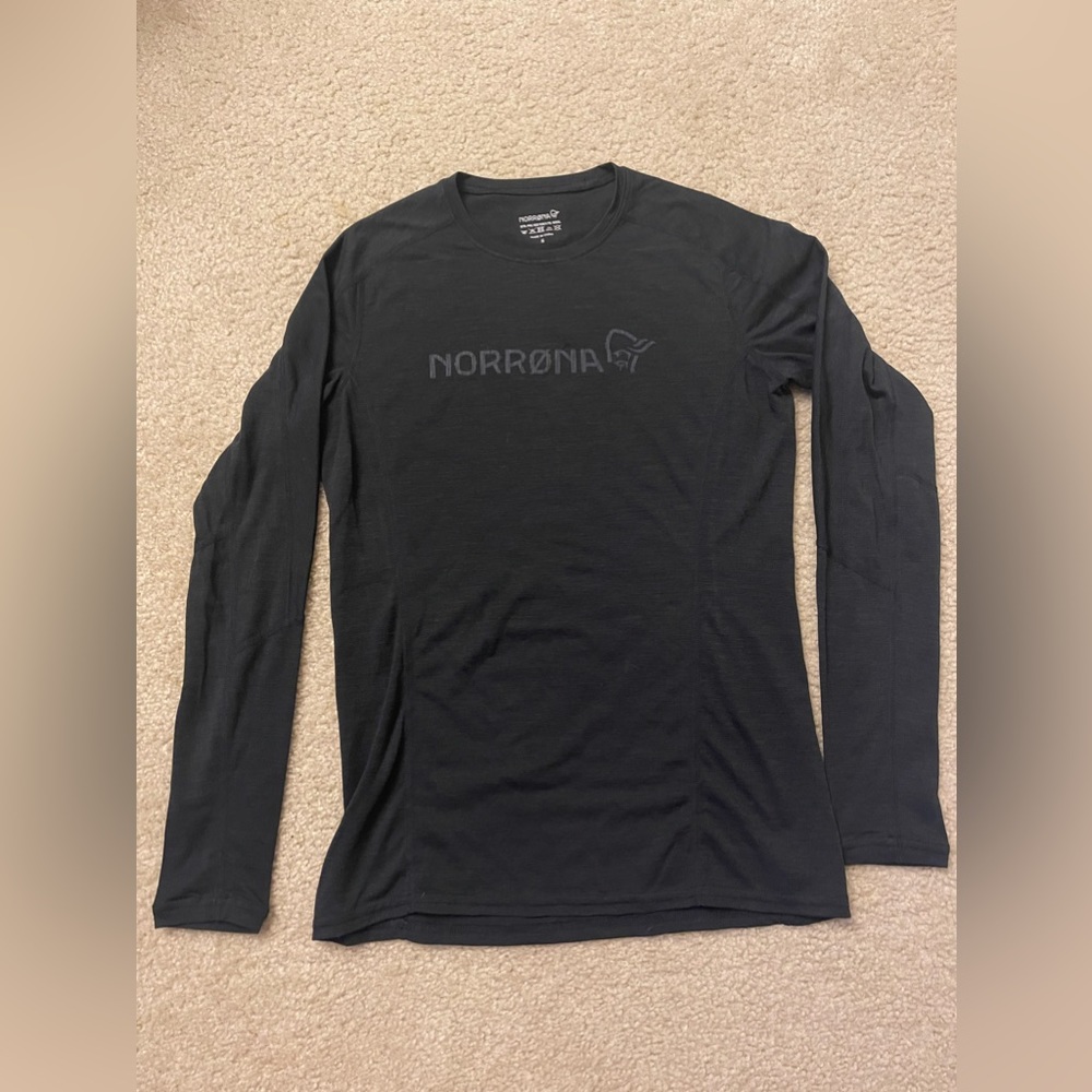 Norrona long sleeve too, size medium